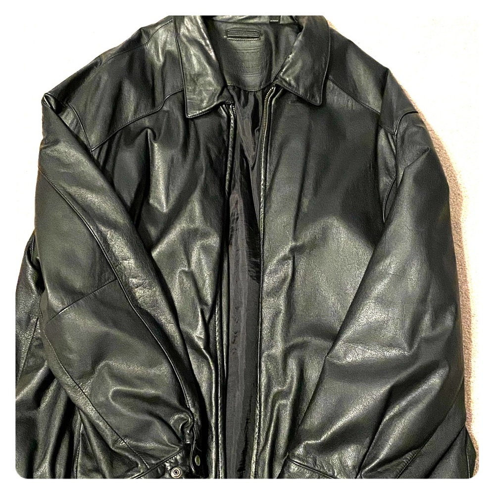 Roundtree & Yorke black leather jacket